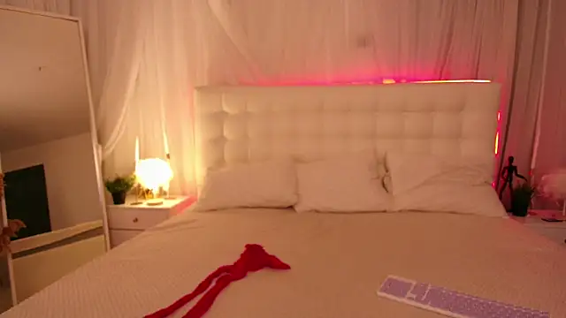 Lilit 1Love online show from September 30, 5:07 pm