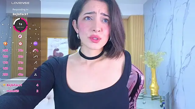 Snapshot of sara_lopez_s chatting on July 22, 1:58 pm sara lopez s online show from July 22, 1:58 pm