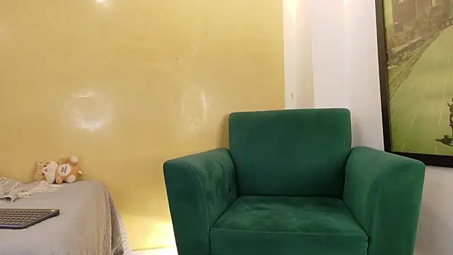 Snapshot of rosse_dredd chatting on March 8, 8:56 pm rosse dredd online show from March 8, 8:56 pm