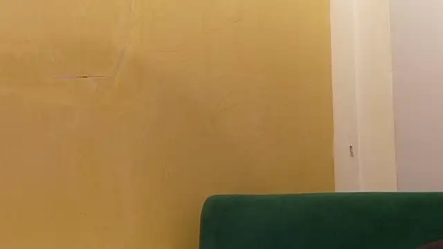 Snapshot of rosse_dredd chatting on March 9, 8:57 pm rosse dredd online show from March 9, 8:57 pm