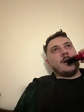XXKieran online show from May 18, 10:26 pm