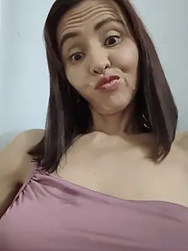 zaira spice online show from July 17, 11:20 pm