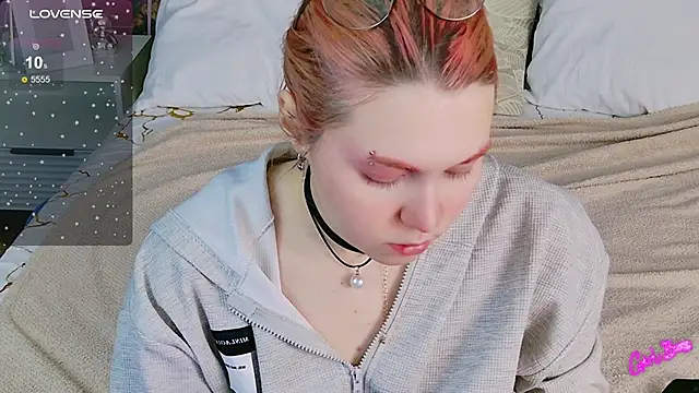 Evie Vall online show from February 11, 5:18 pm