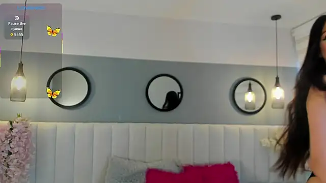 Mila Hank  online show from October 8, 1:20 pm