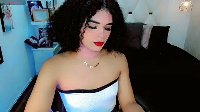 Veronica Misst  online show from September 15, 12:16 pm