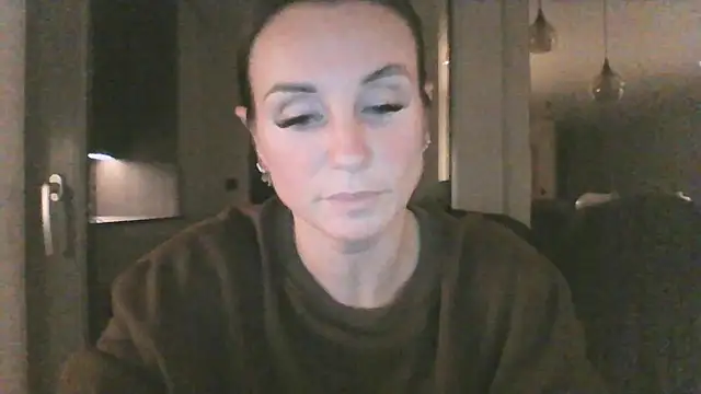 Justnani001 online show from October 7, 8:06 pm