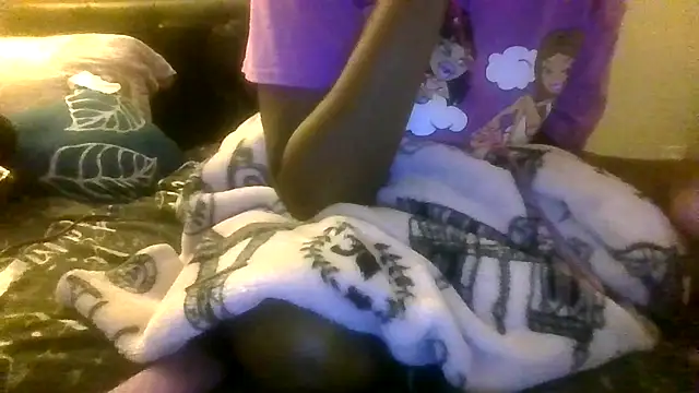 Snapshot of prettymaa chatting on July 26, 4:31 am prettymaa online show from July 26, 4:31 am
