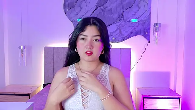 HILL RACHEL online show from September 12, 3:34 pm