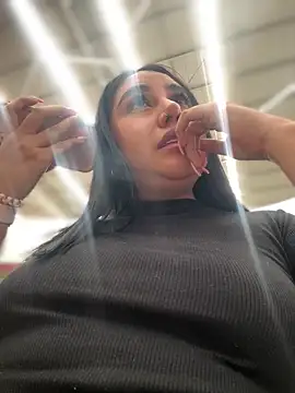 Snapshot of Sophie_Dreamss chatting on October 8, 8:17 pm Sophie Dreamss online show from October 8, 8:17 pm