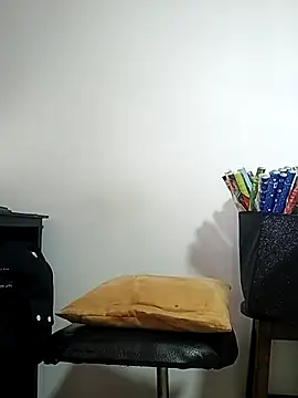 Dannaparis online show from September 23, 7:06 pm