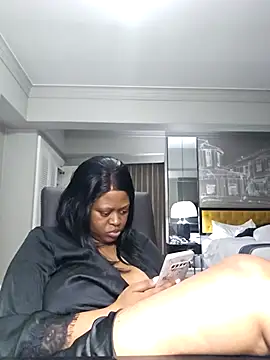 Snapshot of trickyOne chatting on September 26, 8:57 pm trickyOne online show from September 26, 8:57 pm