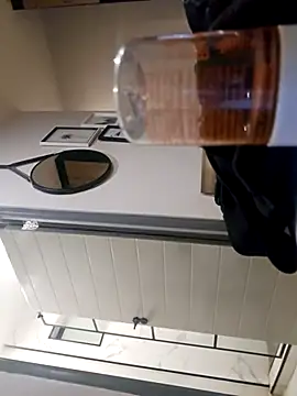 Snapshot of trickyOne chatting on October 22, 5:24 pm trickyOne online show from October 22, 5:24 pm