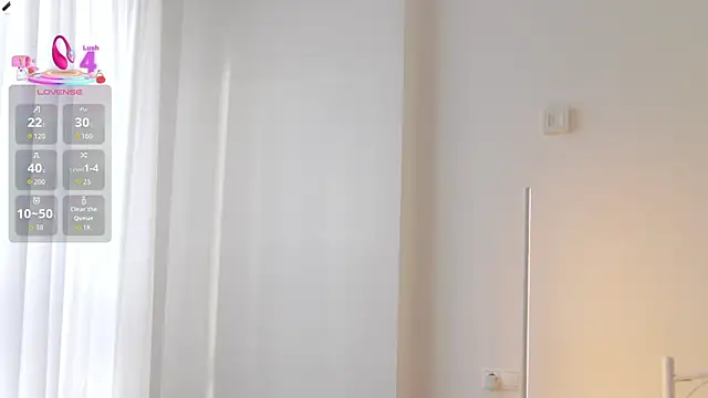 KumiKruz online show from September 30, 1:27 pm