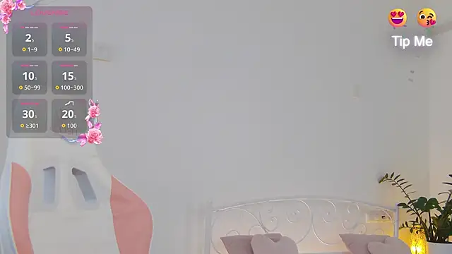 KumiKruz online show from October 10, 1:21 pm