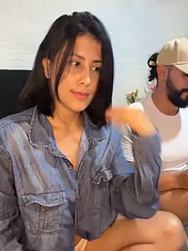Snapshot of Thais_kim chatting on April 11, 8:46 pm Thais kim online show from April 11, 8:46 pm