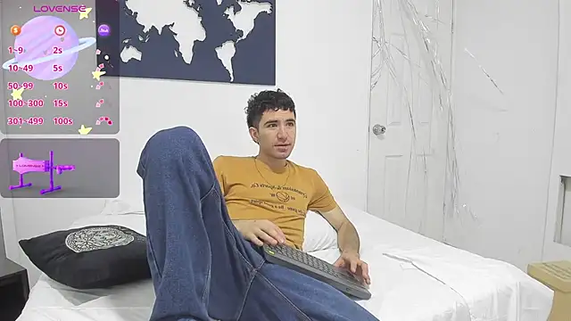 Hot Maiky online show from September 15, 11:32 am