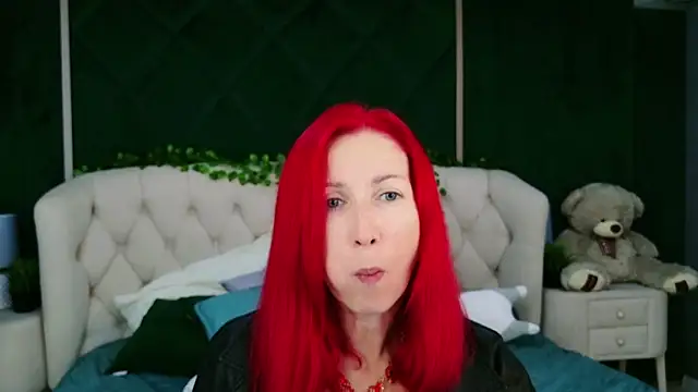 Snapshot of Sofia_Lix chatting on October 6, 4:21 am Sofia Lix online show from October 6, 4:21 am