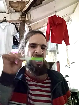 hairy mannn online show from October 24, 5:26 am