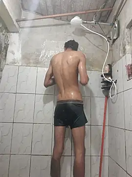 Dedede32 online show from November 17, 1:22 am