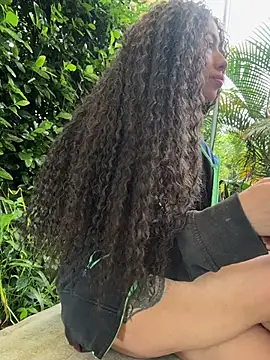 roxyrougee online show from July 19, 11:25 am