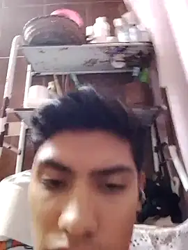 aispuro8505 online show from September 14, 6:23 am