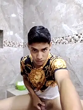 aispuro8505 online show from October 20, 6:36 am