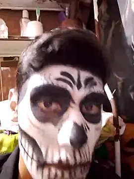 aispuro8505 online show from November 2, 6:38 am