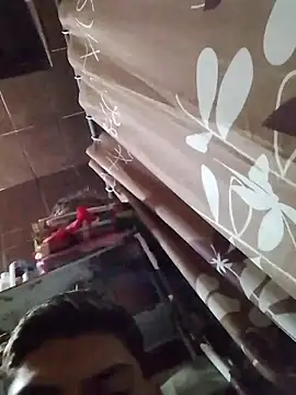 aispuro8505 online show from March 1, 7:32 am