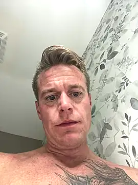 DILFiGuess11 online show from September 27, 5:23 am