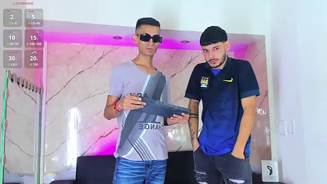 Golldens Dreamss online show from October 8, 8:17 pm