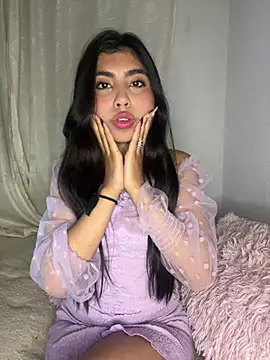 DianeSuns  online show from January 15, 4:06 am