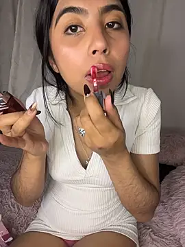 DianeSuns  online show from March 25, 4:51 am