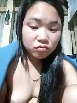 Snapshot of may-squirl chatting on September 20, 2:40 pm may-squirl online show from September 20, 2:40 pm