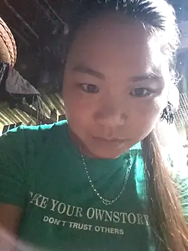 Snapshot of may-squirl chatting on September 30, 6:07 am may-squirl online show from September 30, 6:07 am