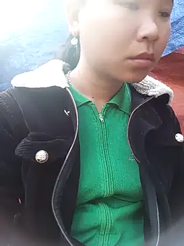 Snapshot of may-squirl chatting on October 30, 2:24 am may-squirl online show from October 30, 2:24 am