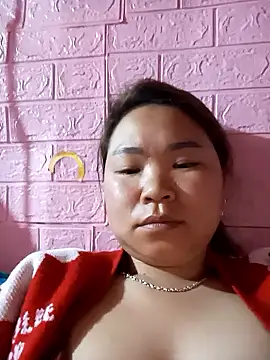 Snapshot of may-squirl chatting on January 18, 8:56 pm may-squirl online show from January 18, 8:56 pm