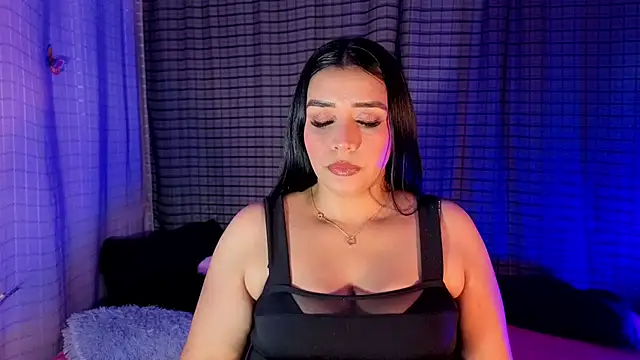 Snapshot of Kayleemorales chatting on October 23, 4:17 pm Kayleemorales online show from October 23, 4:17 pm