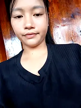 ChanhChanh05 online show from September 22, 2:57 am