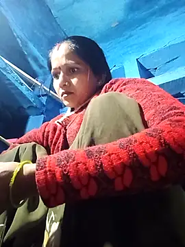 Jooli xx online show from December 3, 12:25 pm