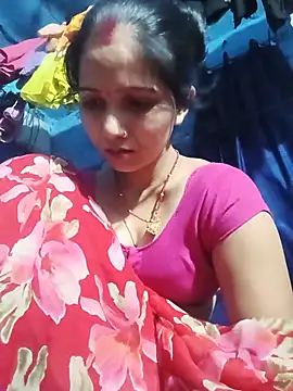 Jooli xx online show from May 13, 2:58 pm