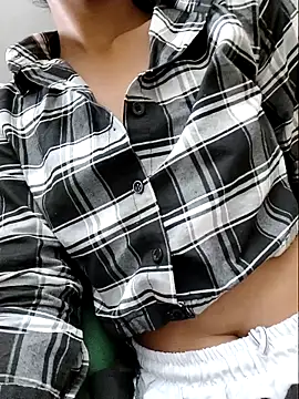 dollyjaan11 online show from September 27, 1:32 am