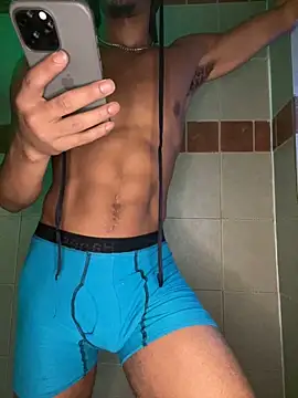 TRILLAHUNG online show from September 20, 11:44 am