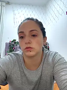 Snapshot of kate_rosse02 chatting on April 8, 2:55 am kate rosse02 online show from April 8, 2:55 am