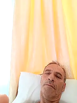 Snapshot of Meliwem12 chatting on September 25, 5:11 am Meliwem12 online show from September 25, 5:11 am