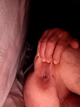 Snapshot of Meliwem12 chatting on November 27, 11:18 pm Meliwem12 online show from November 27, 11:18 pm