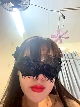 Snapshot of LimeLy chatting on November 22, 4:11 am LimeLy online show from November 22, 4:11 am