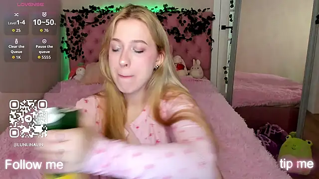 LightStar 18 online show from November 15, 5:09 pm