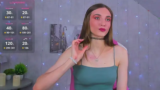 Snapshot of Alisha_Green chatting on October 20, 8:48 am Alisha Green online show from October 20, 8:48 am