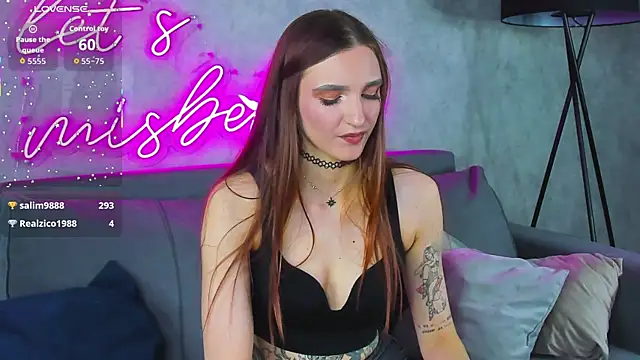 Snapshot of Alisha_Green chatting on April 23, 12:29 pm Alisha Green online show from April 23, 12:29 pm