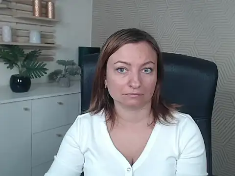 angelaSamt online show from September 22, 5:42 am